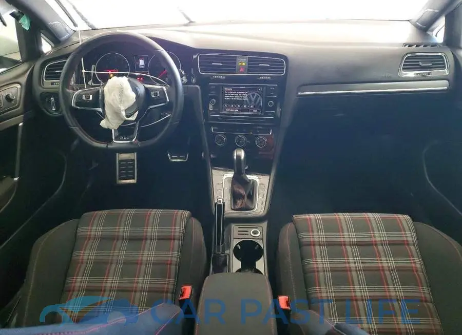 3VW6T7AUXLM015423# 8