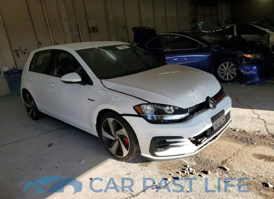 3VW6T7AUXLM015423# 4