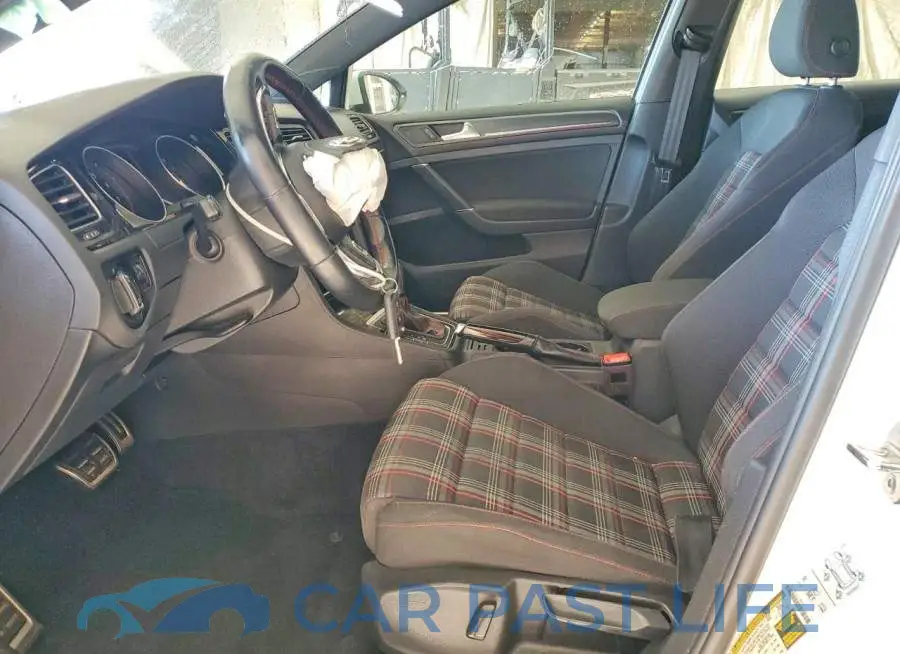 3VW6T7AUXLM015423# 7