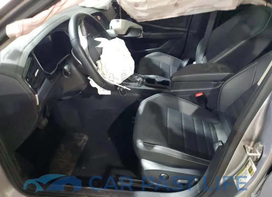 3VW7M7BU1RM044592# 7
