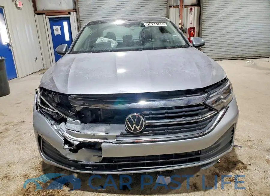 3VW7M7BU1RM044592# 5