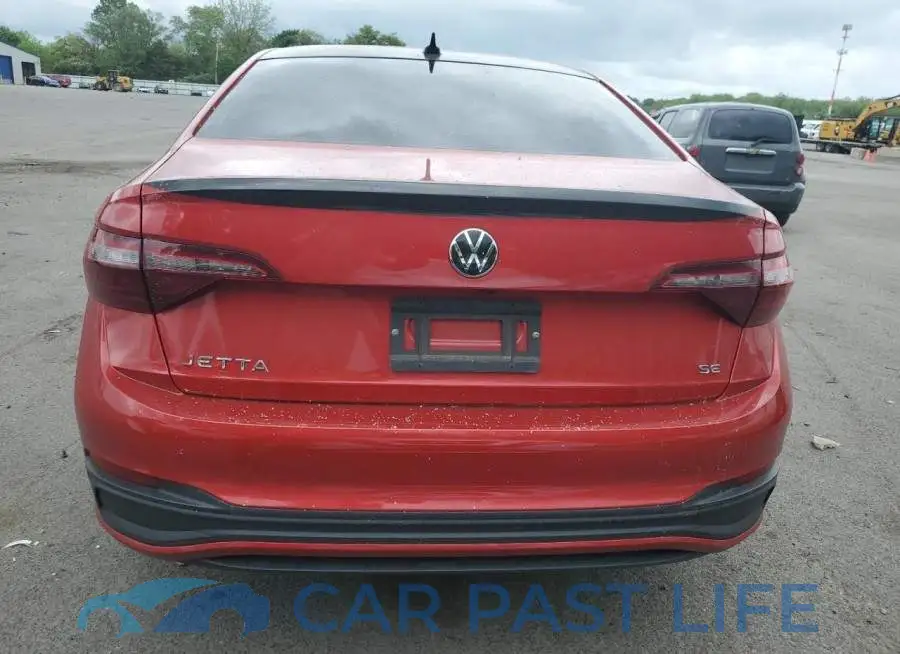 3VW7M7BU8PM024773# 6
