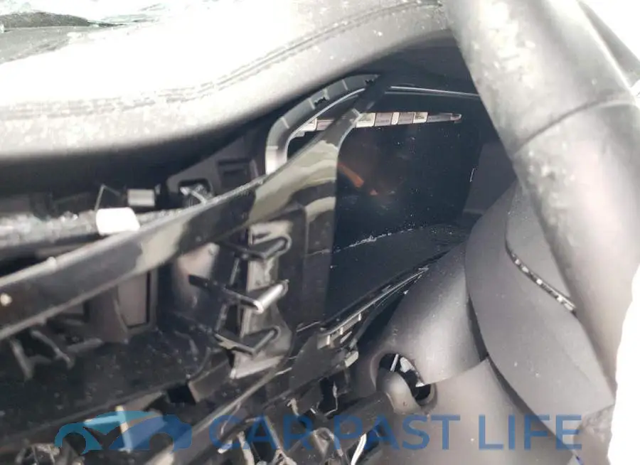 3VW7X7BU0SM050039# 9