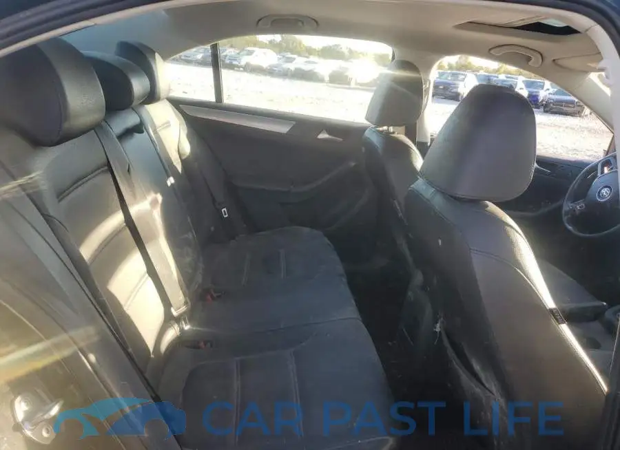 3VWDB7AJ1JM227219# 10