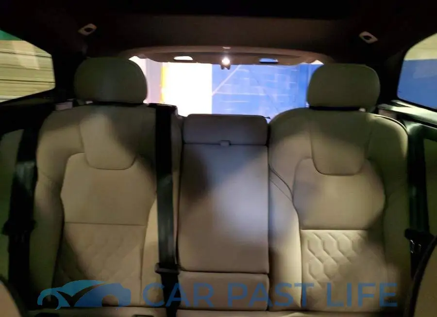 YV4M12RCXT1414521# 10