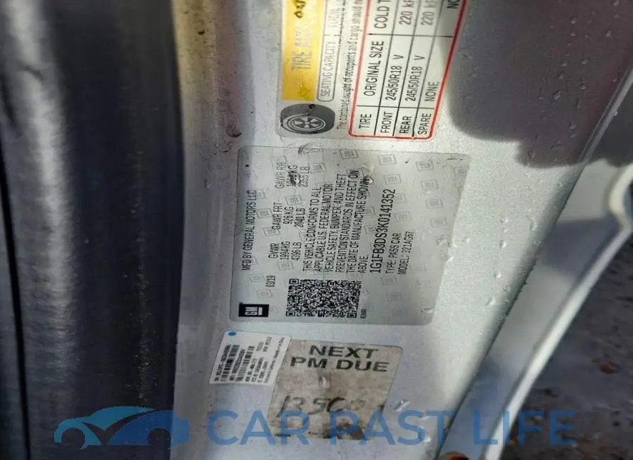 1G1FB3DS3K0141352# 8
