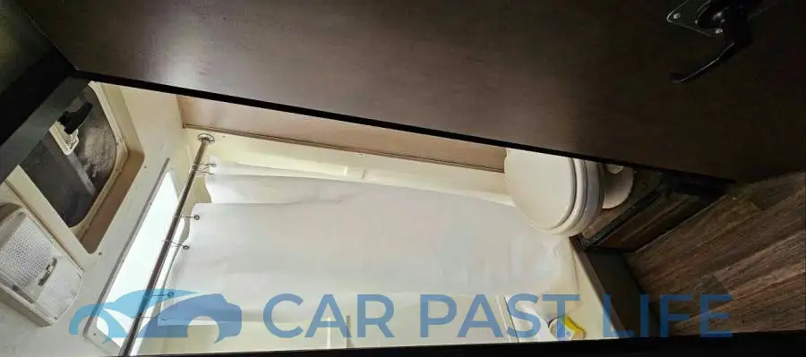 1FDWE3FS2HDC37126# 12