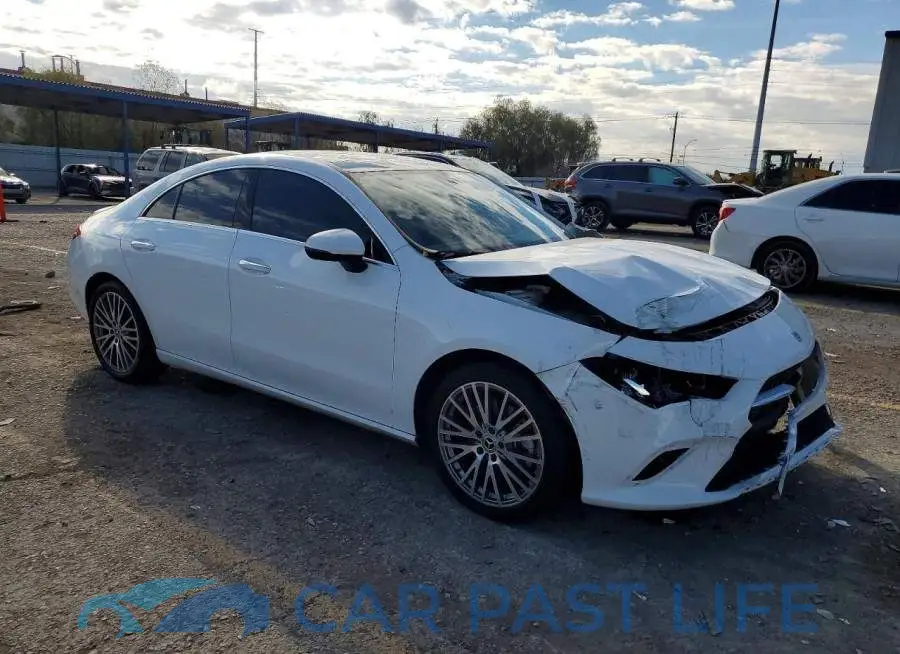 W1K5J4GB2NN320874# 4