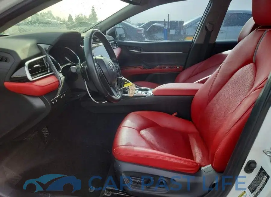 4T1B61HK9JU158927# 7