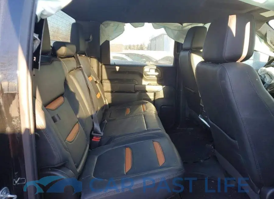 1GT19PEY6NF102473# 10