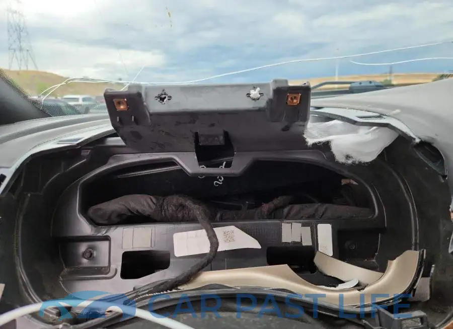 3C6UR5PL8KG517041# 9
