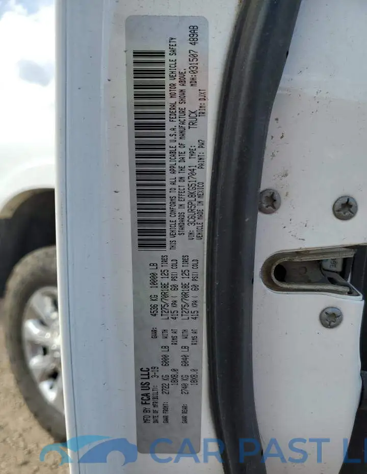 3C6UR5PL8KG517041# 13