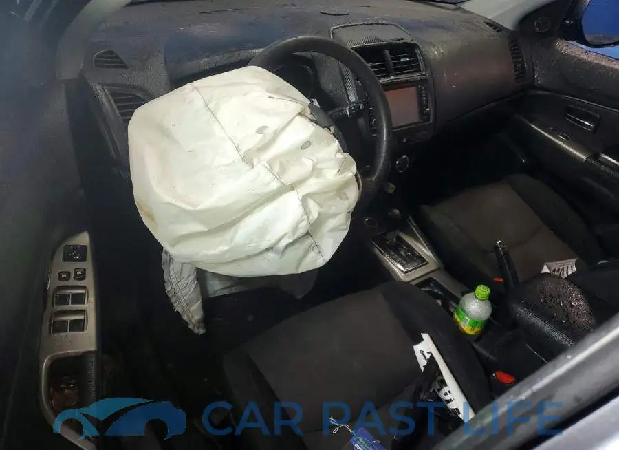 JA4AR3AU5KU018853# 8