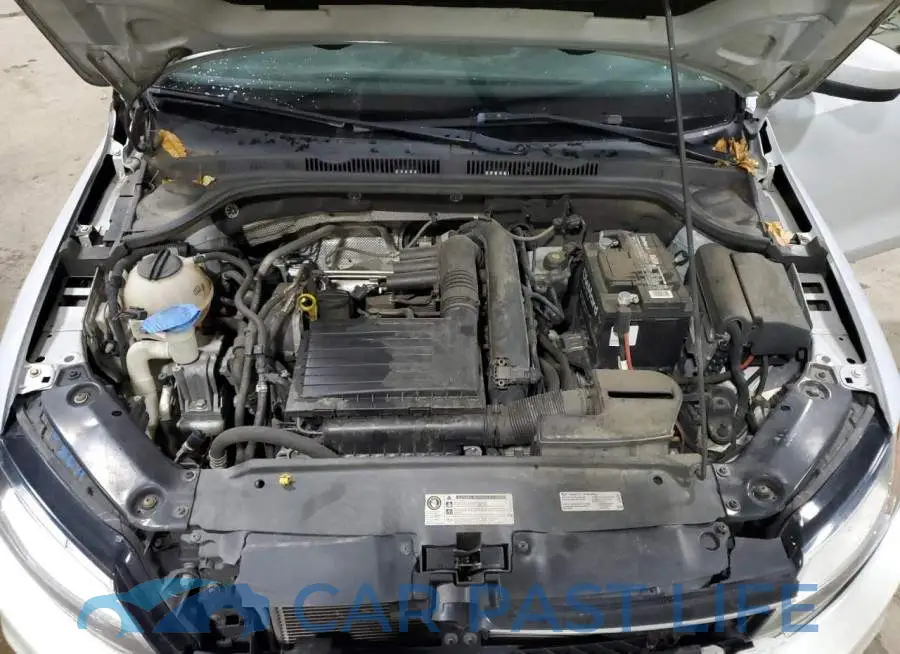 3VW2B7AJ7HM237609# 11