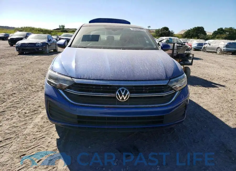 3VW7M7BU7NM030917# 5
