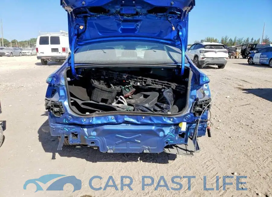 3VW7M7BU7NM030917# 6