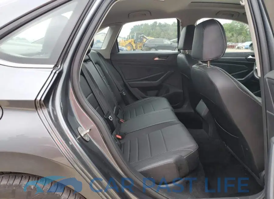 3VW7M7BU8PM032114# 10