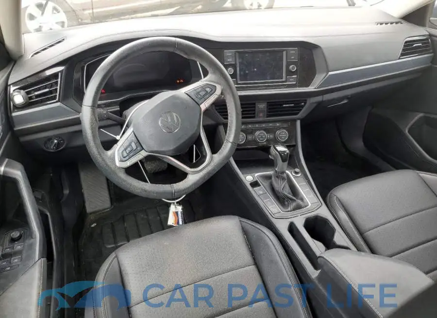 3VW7M7BU8PM032114# 8