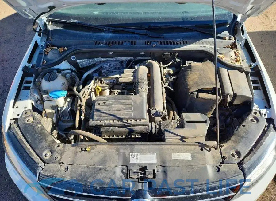 3VWDB7AJ0HM395198# 11
