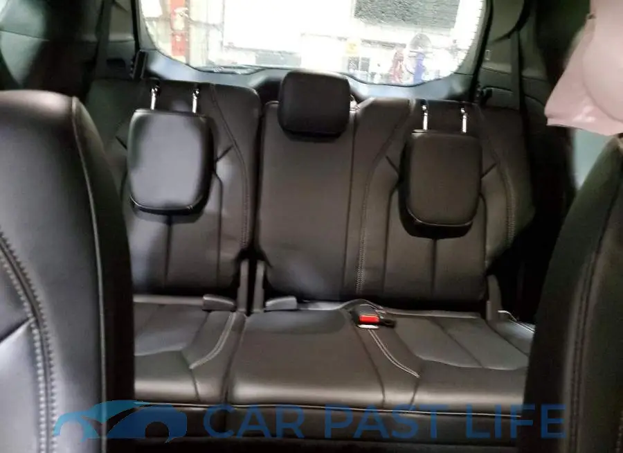 2C4RC1BG4TR194136# 10