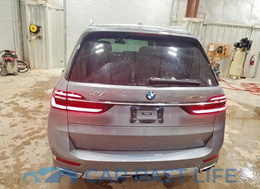 5UX23EM04P9R54939# 6