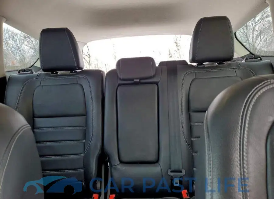 1FMCU9J92KUA31664# 10