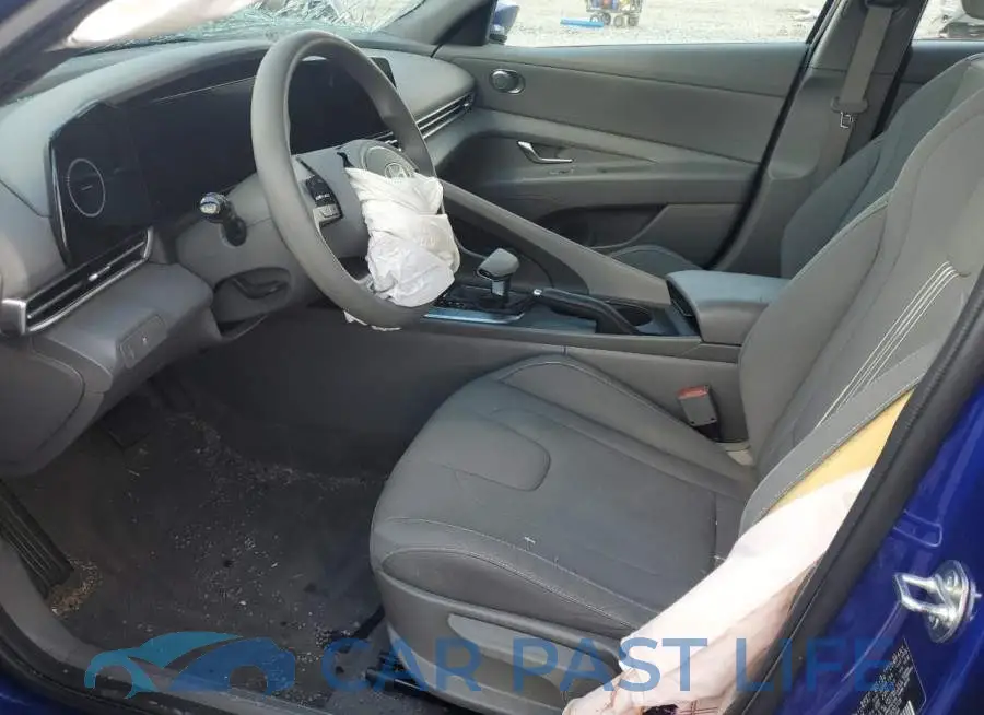 KMHLM4DGXRU830728# 7