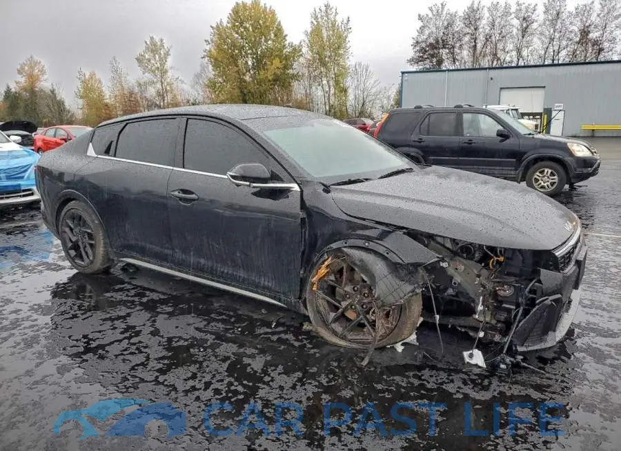 3KPFW4DC2SE098107# 4
