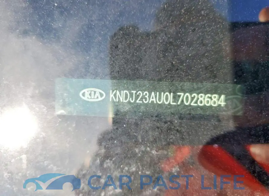 KNDJ23AU0L7028684# 14