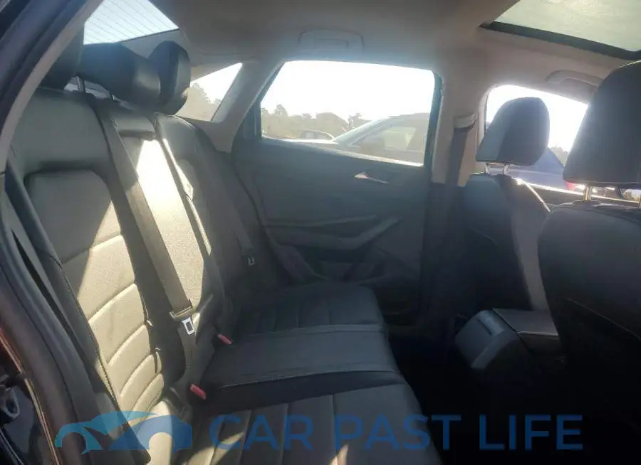 3VW7M7BU7RM077046# 10