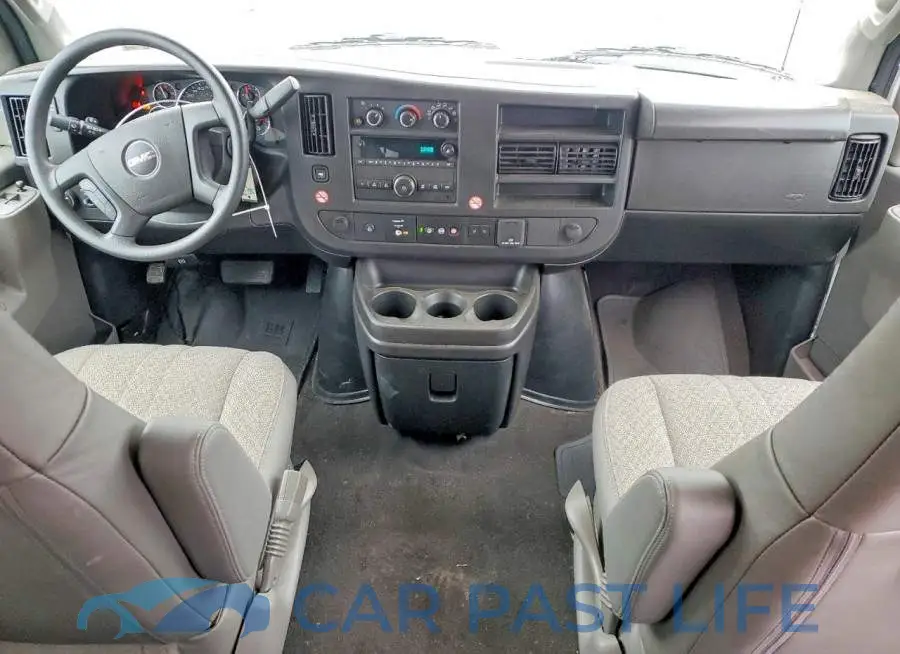 1GJZ7PF76S1152810# 8