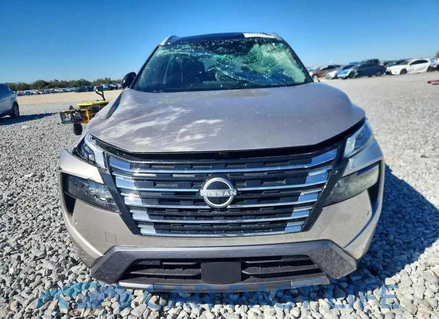 JN8BT3CA6SW005102# 5