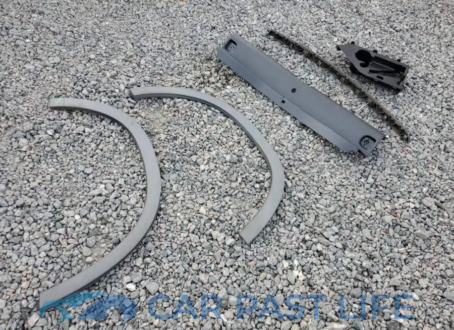 WDCTG4GB6JJ458512# 12