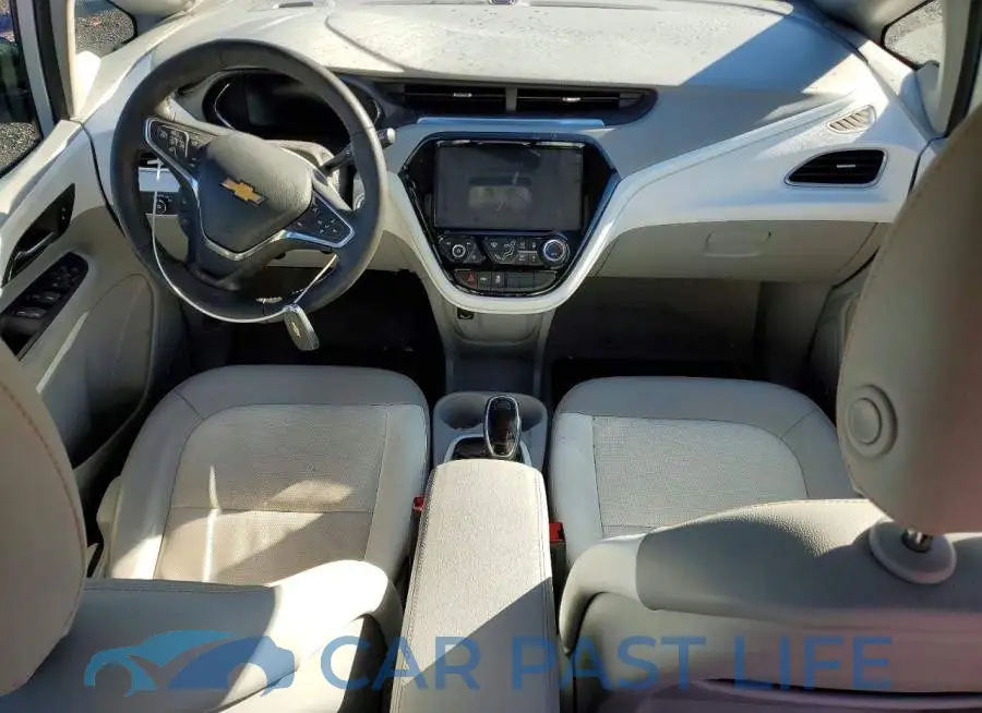 1G1FZ6S01K4116506# 8