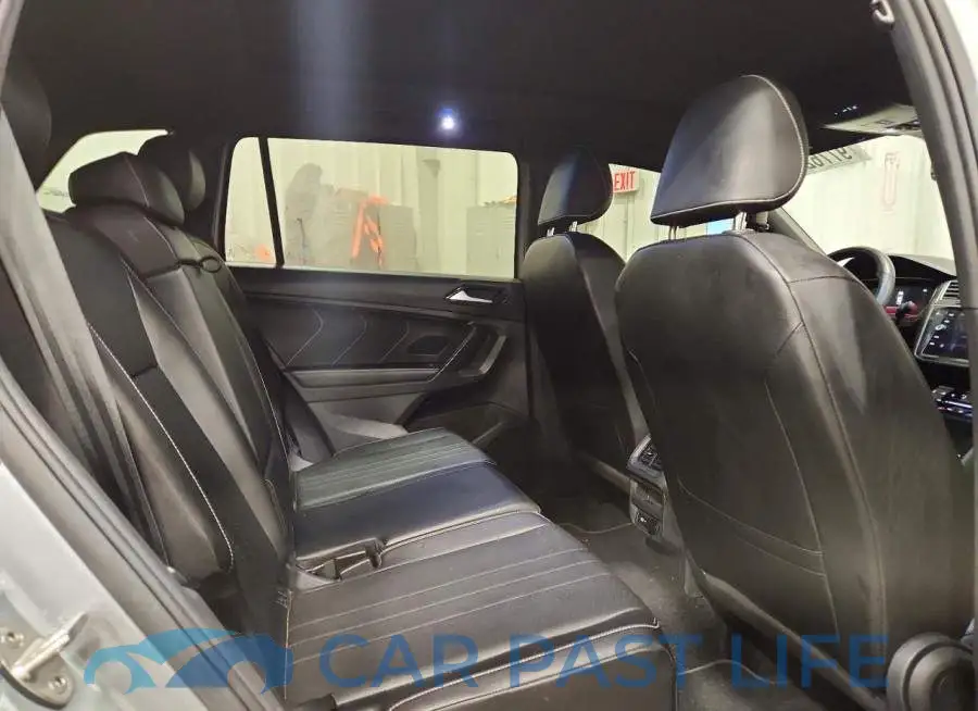 3VV8B7AX7PM130304# 11