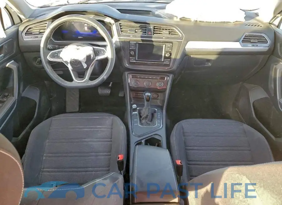 3VVRB7AX2RM057530# 8