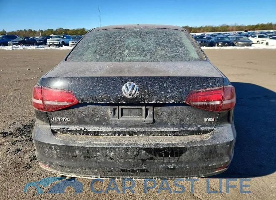 3VW2B7AJ4HM404069# 6