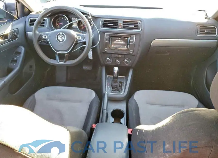 3VW2B7AJ6HM228710# 8