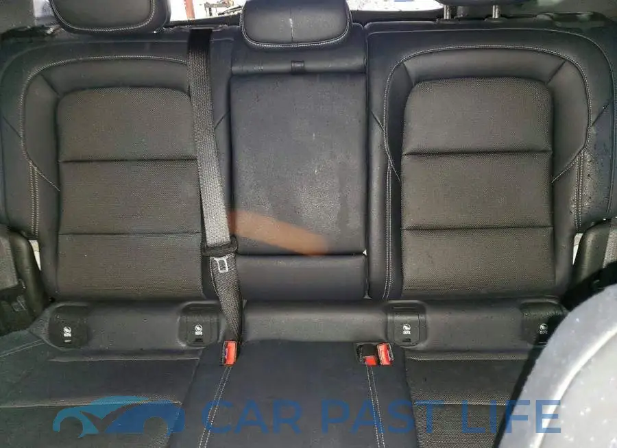 3GKALUEG8TL239803# 10