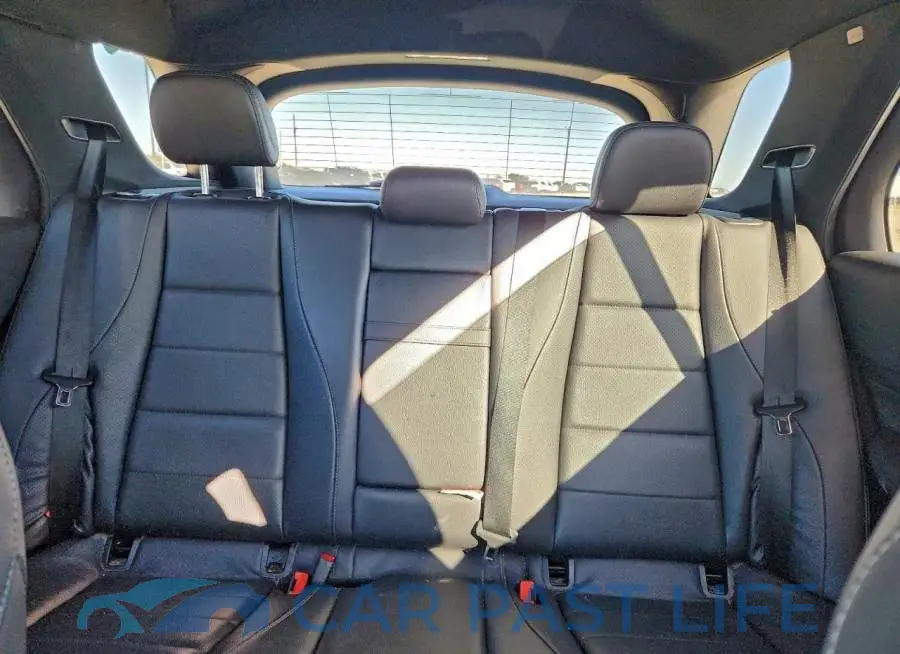 4JGFB4JB4LA136038# 10
