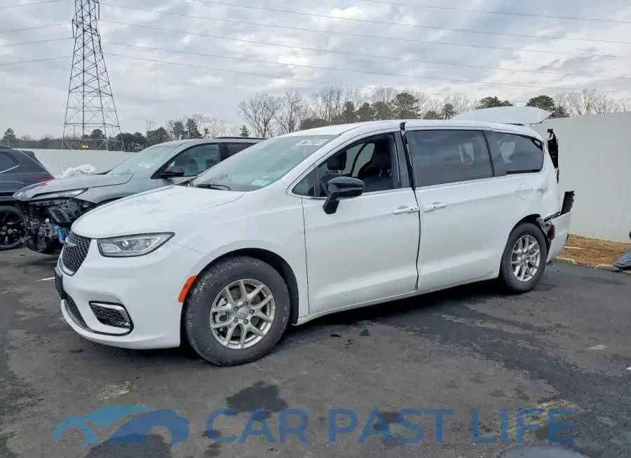 2C4RC1BG4TR201506# 1
