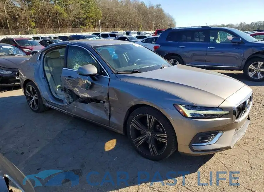 7JR102FL6MG118585# 4