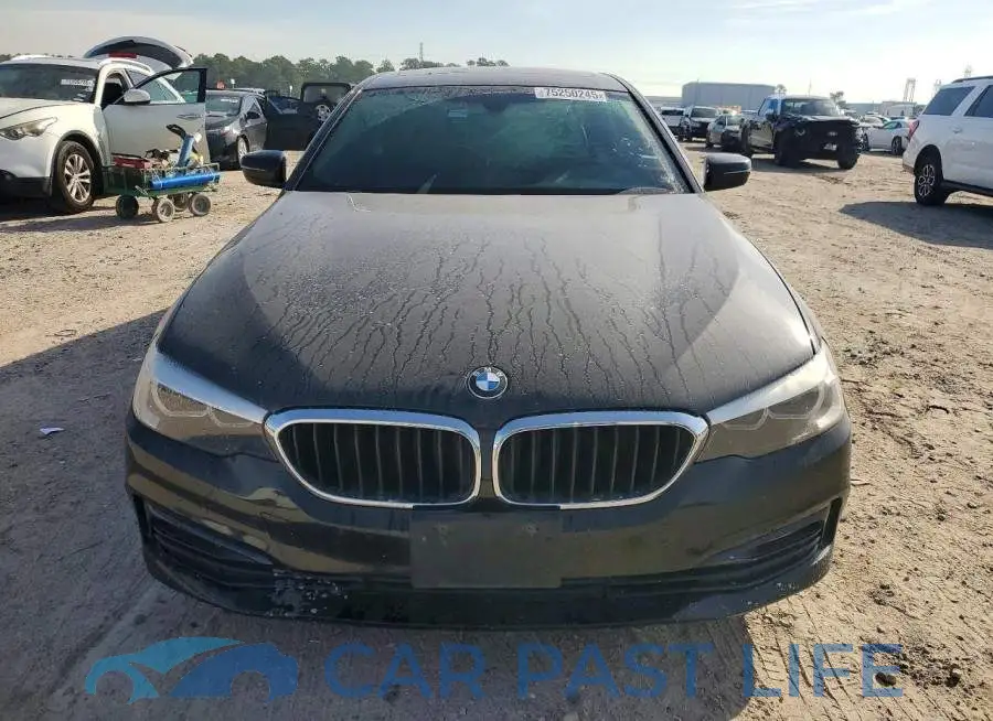 WBAJA5C31HG898001# 5