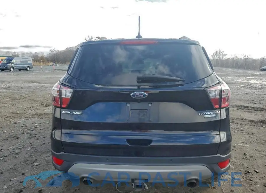 1FMCU9J95JUA35903# 6