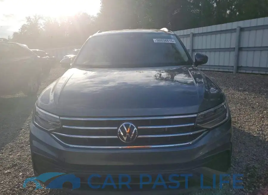 3VV3B7AX1RM161805# 5