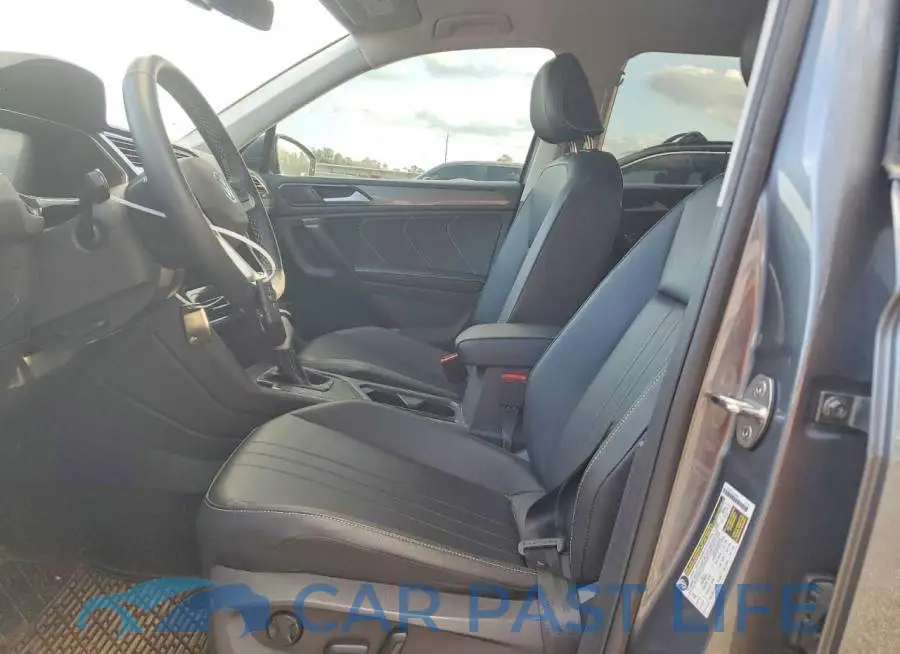 3VV3B7AX1RM161805# 7