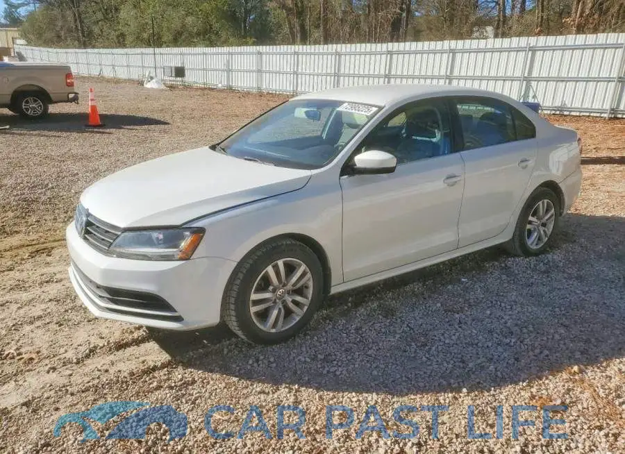 3VW167AJ9HM287184# 1