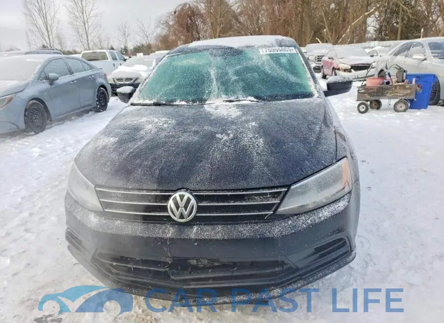 3VW2B7AJ0HM371071# 5