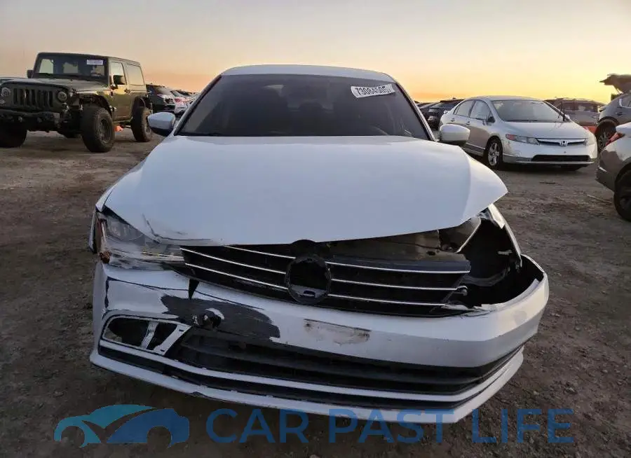 3VW2B7AJXHM317292# 5