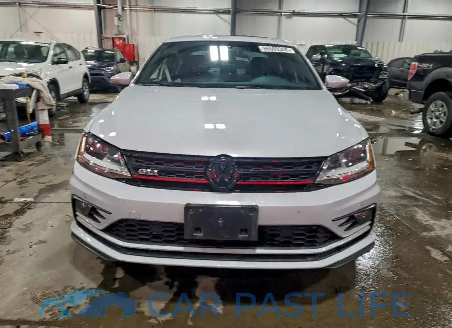 3VW4T7AJ8HM347672# 5